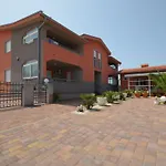 Lejlighed Komljen 1 By Interhome