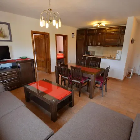 Komljen 1 By Interhome Apartman